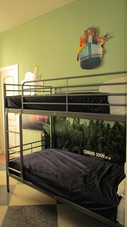 San Juan Hostel Madrid Værelse billede
