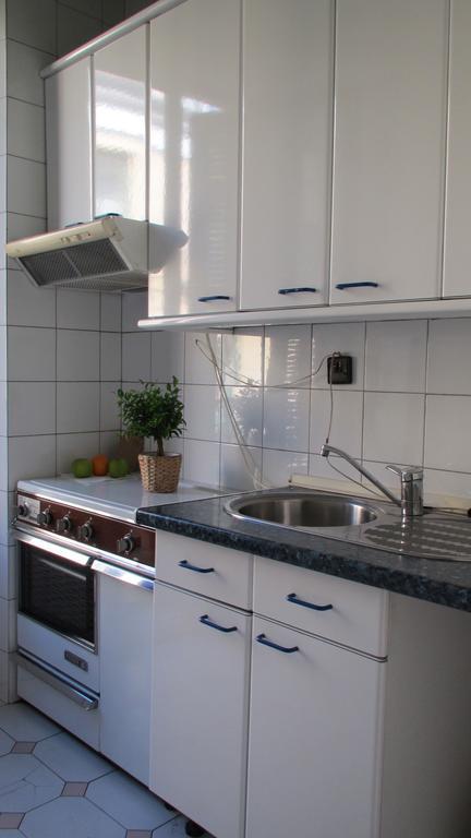 San Juan Hostel Madrid Eksteriør billede